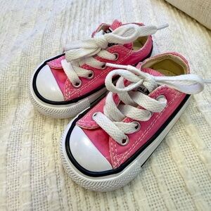 Converse toddler/baby size 3c pink